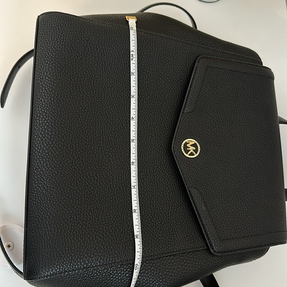 MICHAEL KORS MD BLACK PEBBLED LEATHER BACKPACK
"FREYA" NWT - Picture 11 of 14
